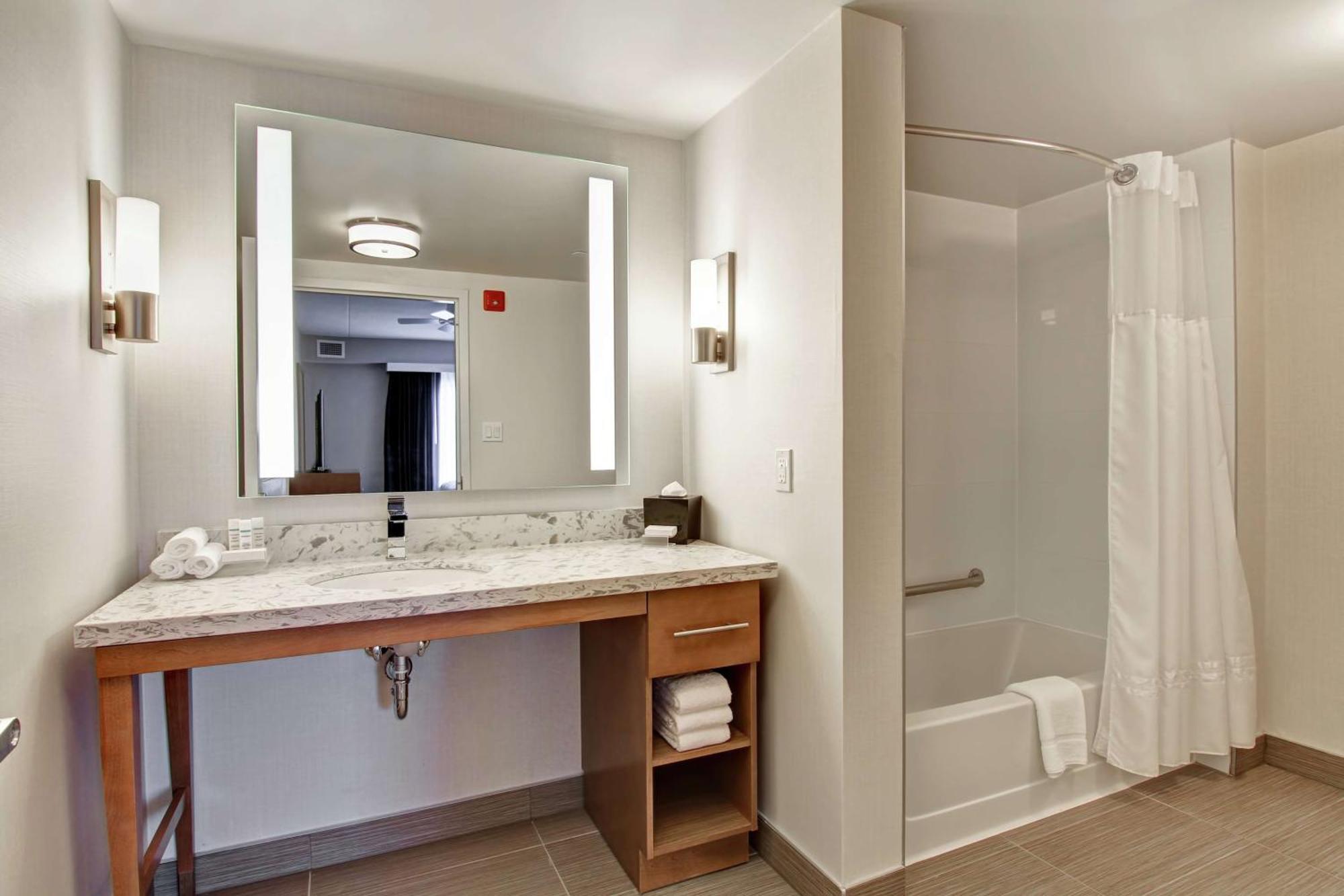 Homewood Suites By Hilton Ottawa Kanata Bagian luar foto