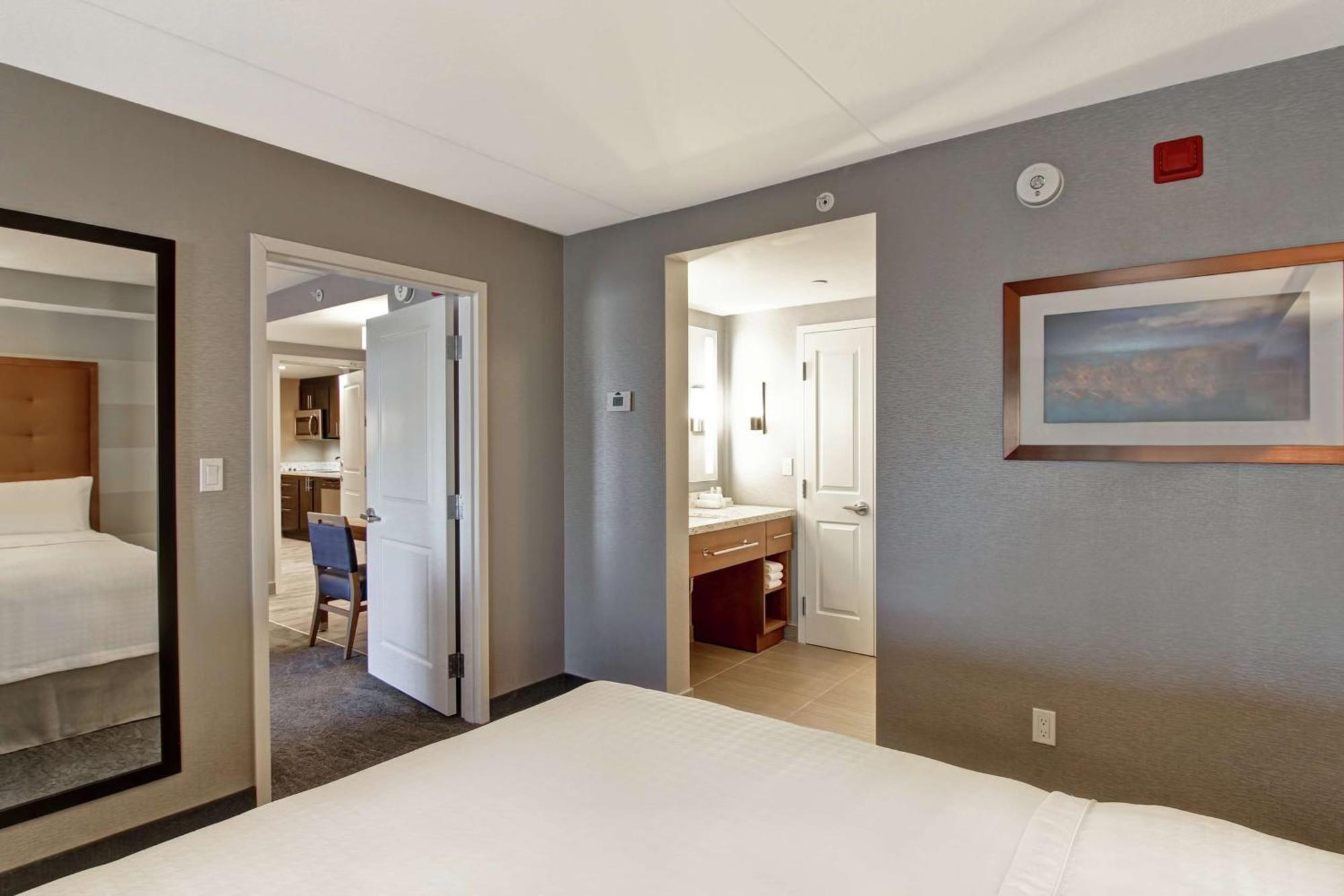 Homewood Suites By Hilton Ottawa Kanata Bagian luar foto