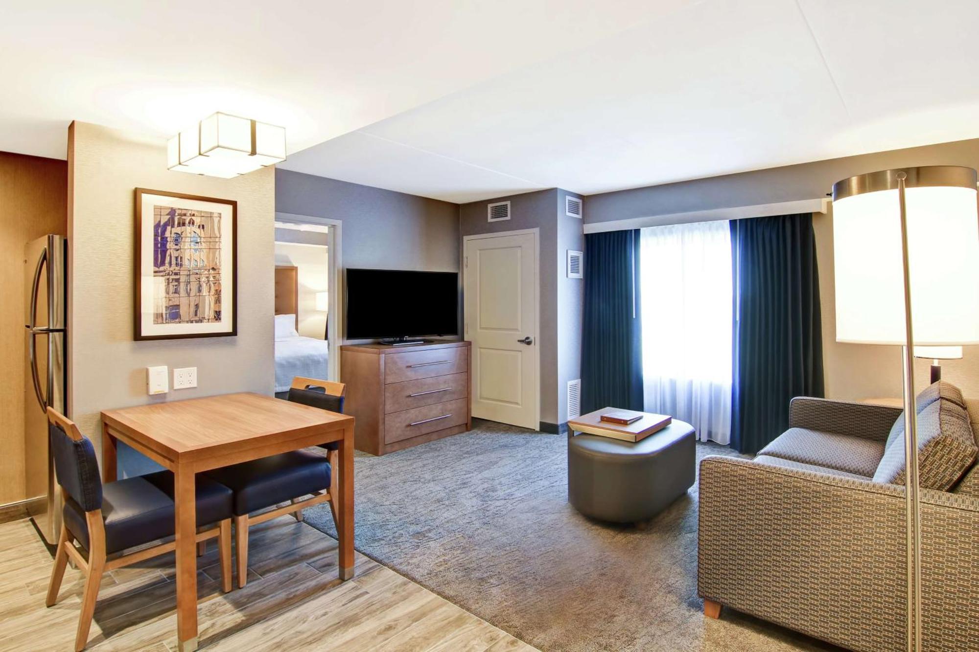 Homewood Suites By Hilton Ottawa Kanata Bagian luar foto