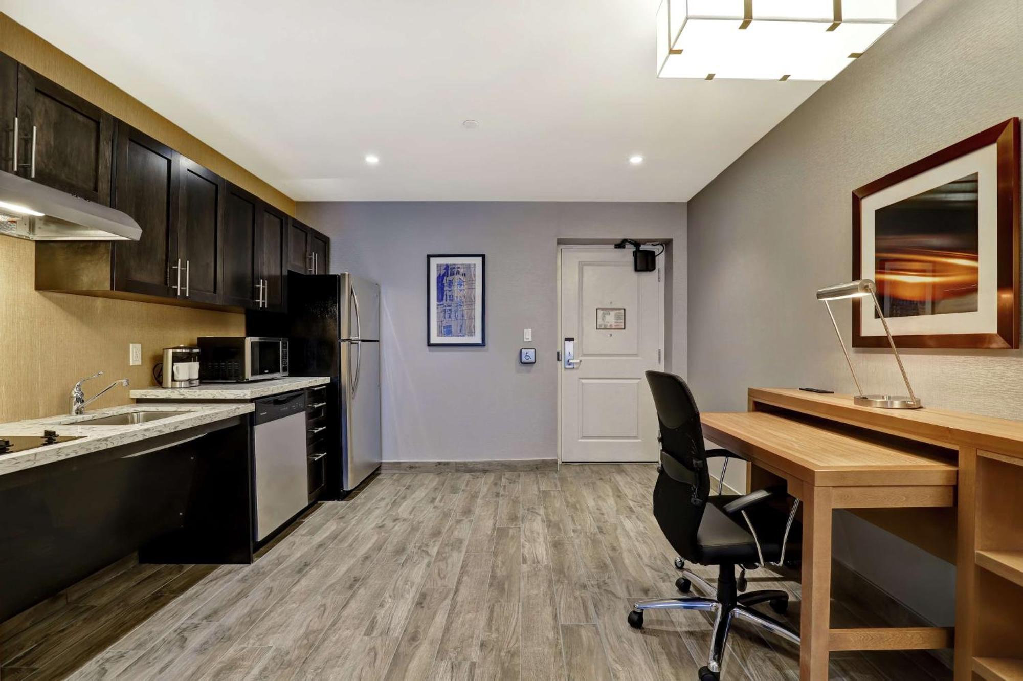 Homewood Suites By Hilton Ottawa Kanata Bagian luar foto