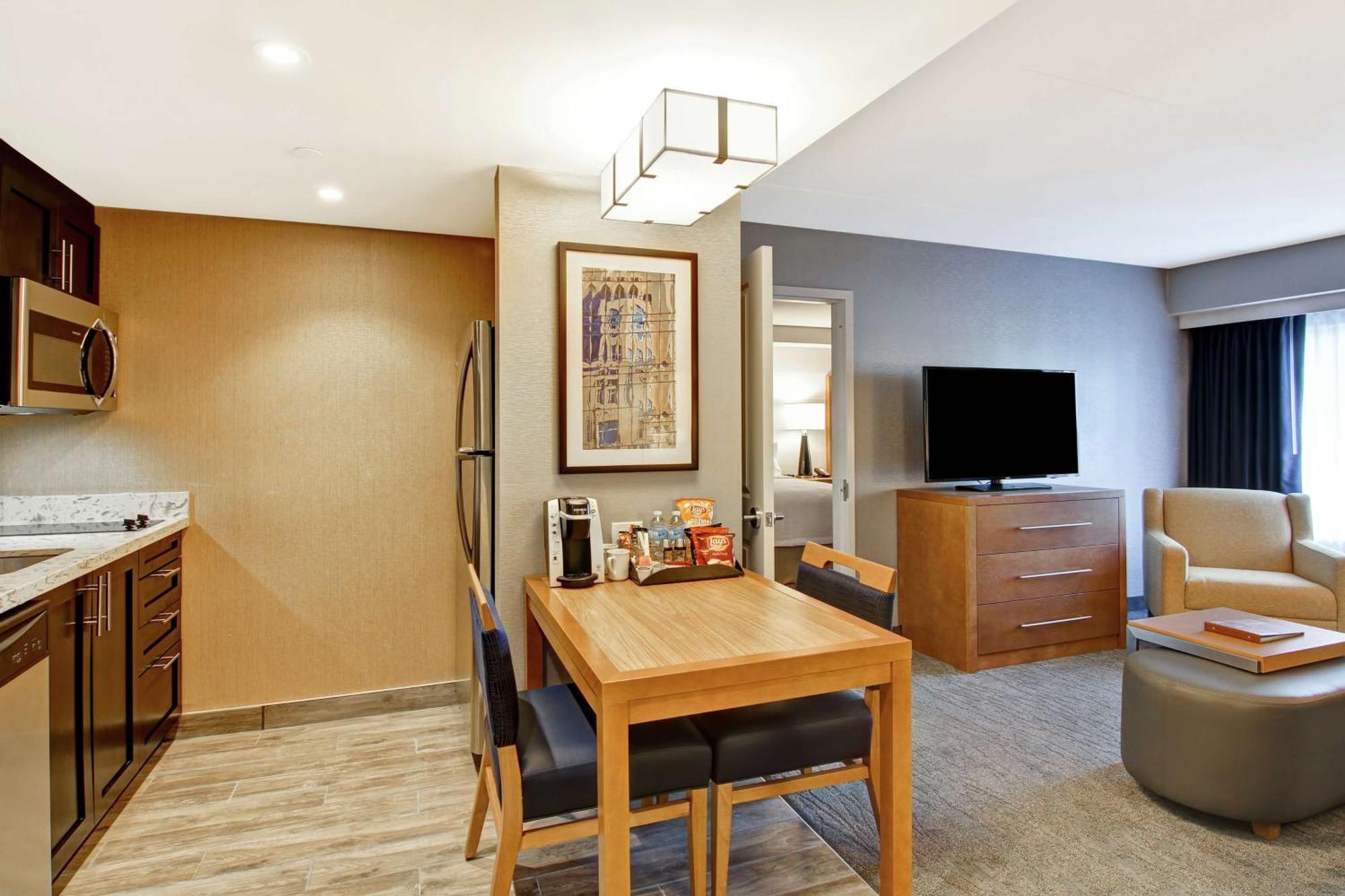 Homewood Suites By Hilton Ottawa Kanata Bagian luar foto
