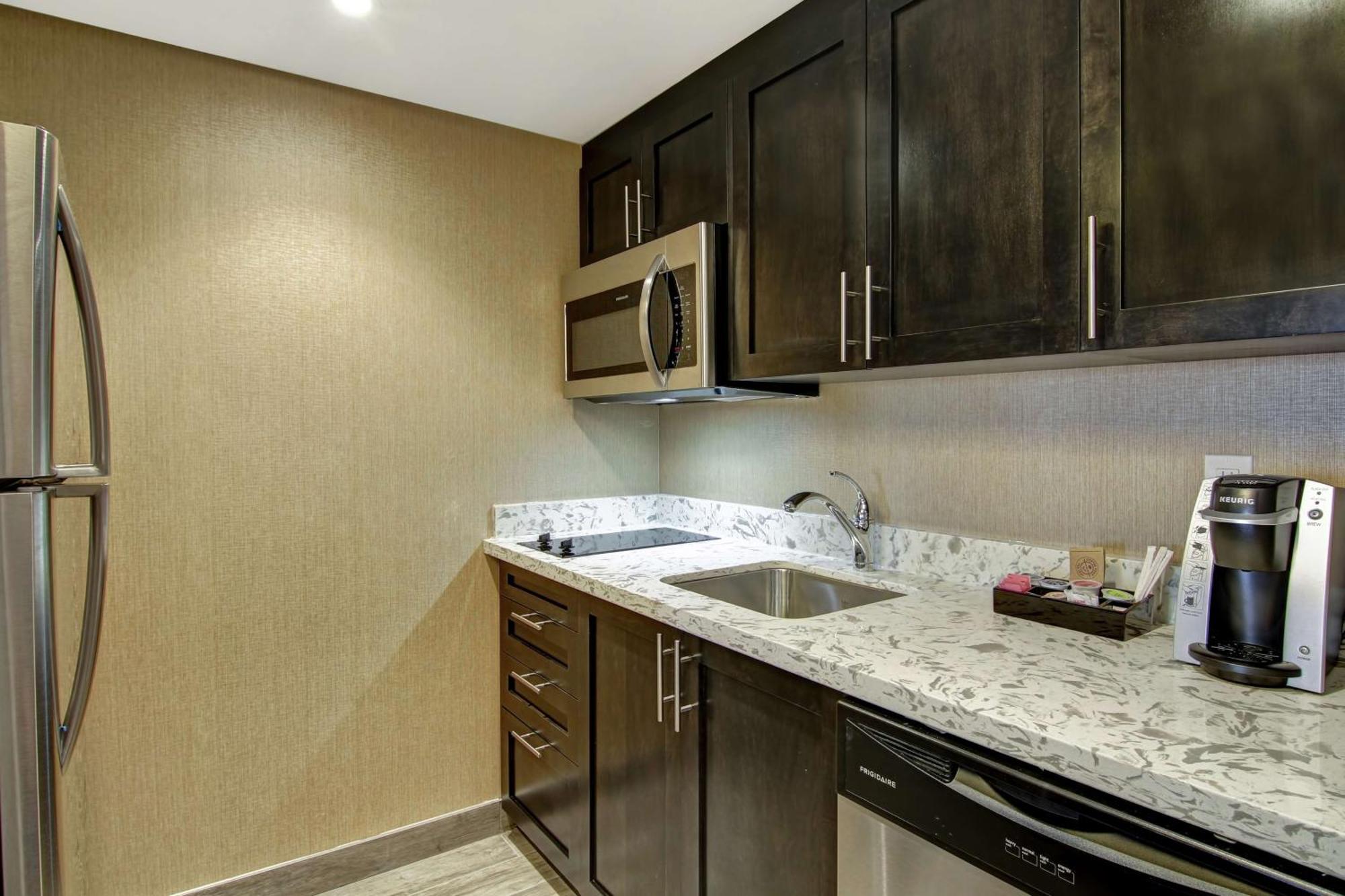 Homewood Suites By Hilton Ottawa Kanata Bagian luar foto