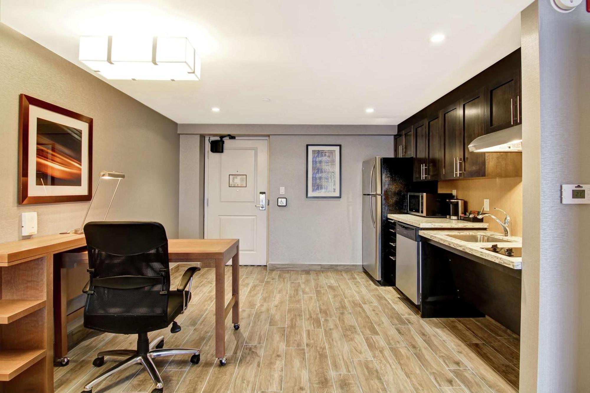 Homewood Suites By Hilton Ottawa Kanata Bagian luar foto